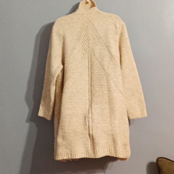 Terra & sky women's 2X 20w-22w cardigan sweater oatmeal color with gray blends - Picture 13 of 17